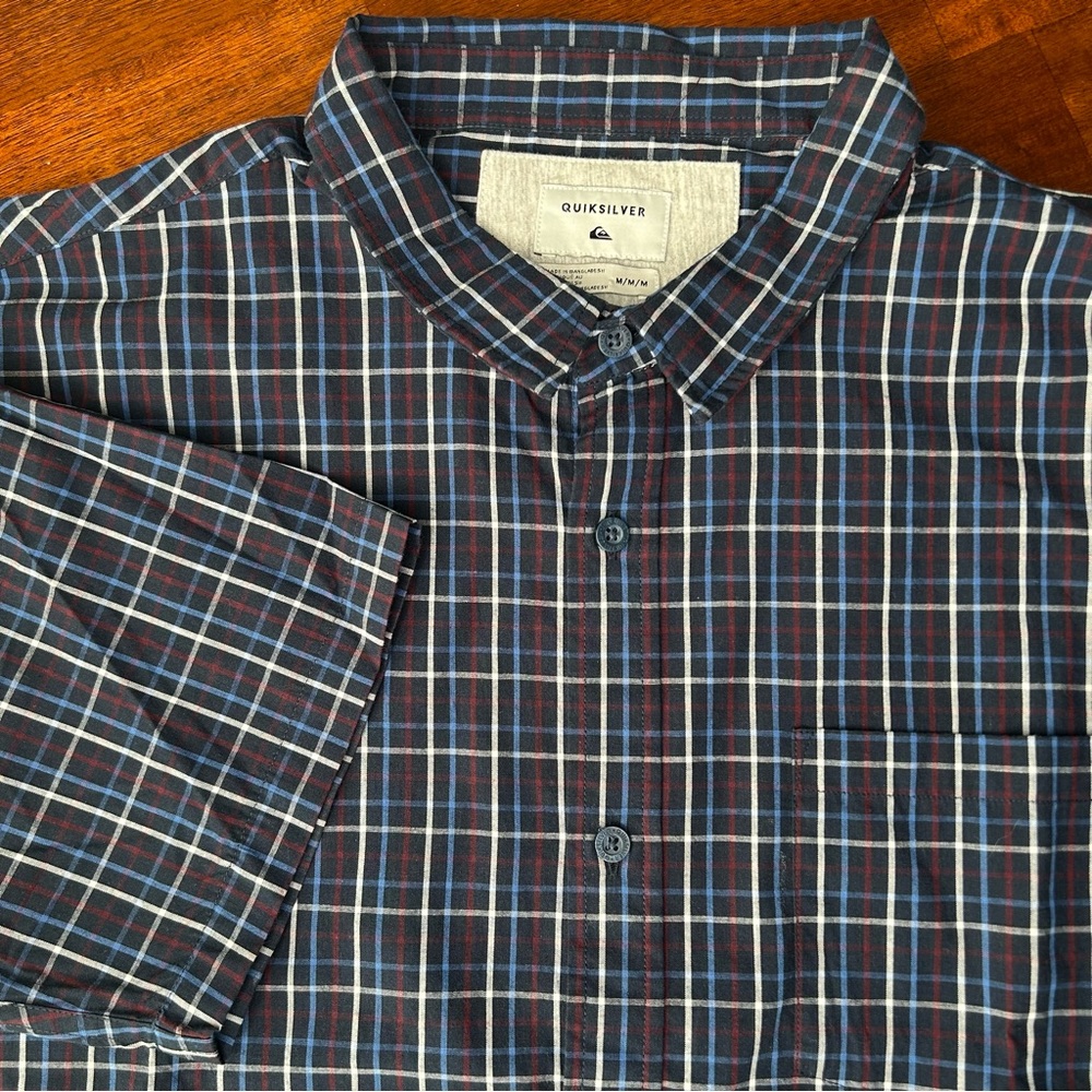 Quiksilver navy short sleeve‎ button down plaid regular fit shirt